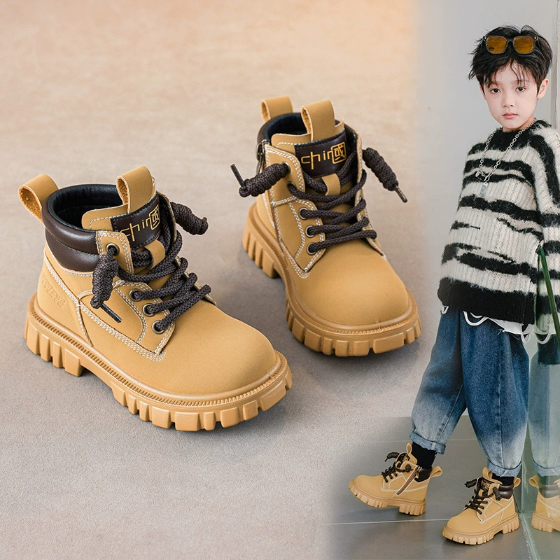 Оптовые детские сапоги до середины икры в европейском и американском ретро-джинсовом стиле. Осенне-зимние удобные и универсальные теплые хлопковые сапоги для мальчиков.