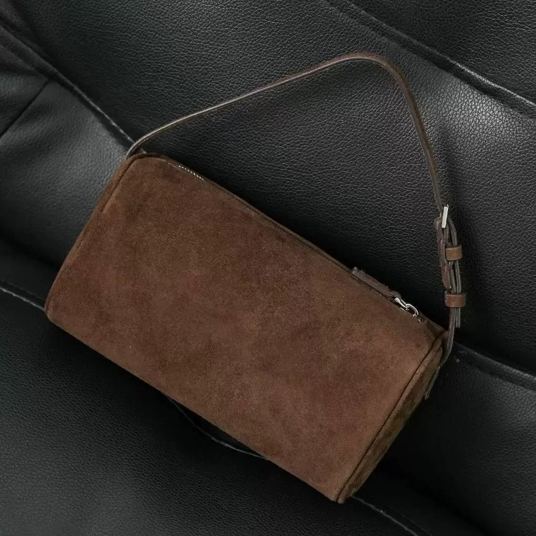 ROW 秋冬新款麂皮铅笔包真皮斜跨包包女复古笔筒包时尚手提包批发