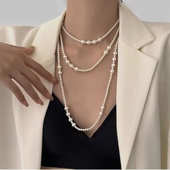 ハイエンドのセーターチェーン、ロング多層、多用途のパールネックレス、ヘップバーンスタイル、多用途の女性用ネックレスジュエリー