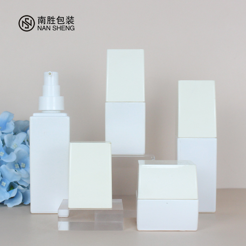 水乳套装瓶60ml四方形玻璃爽肤水粉泵分装瓶美白霜霜膏瓶广州南胜