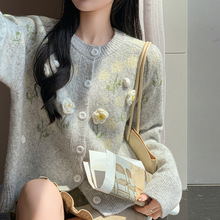 现货设计感立体玫瑰花圆领针织开衫女秋冬高级感手工勾花毛衣外套