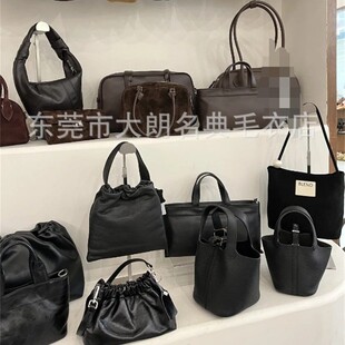 �¿�Ů�������μ�С��2025�¿����̎������s������ɢ؛�羳�L