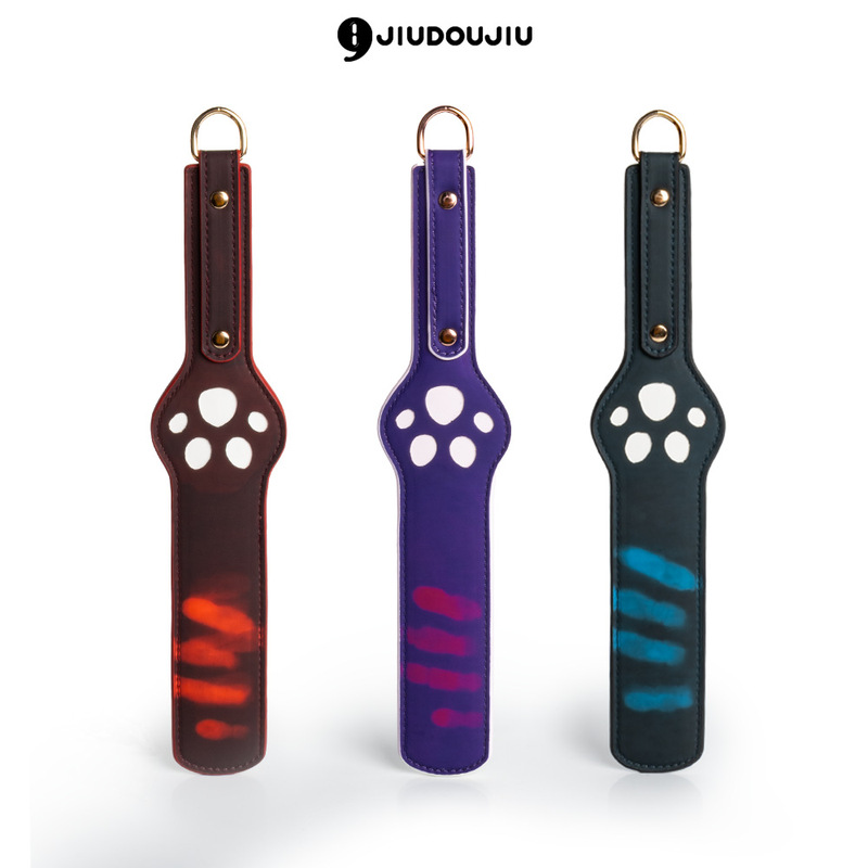 Temperature-Changing Paddle, Temperature-Sensitive Sex Toy, Spanking Whip, Leather Paddle, Ruler, Hand Paddle, Punishment and Training Prop Whip