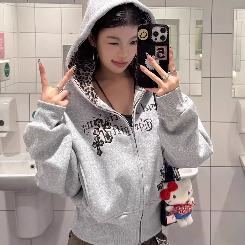 American Retro Cross Leopard Print Hooded Cardigan Sweatshirt Jacket for Women 2025 Autumn and Winter New Hoodie Top American Retro Cross Leopard Print Hooded Cardigan Sweatshirt Jacket for Women 2025 Autumn and Winter New Hoodie Top