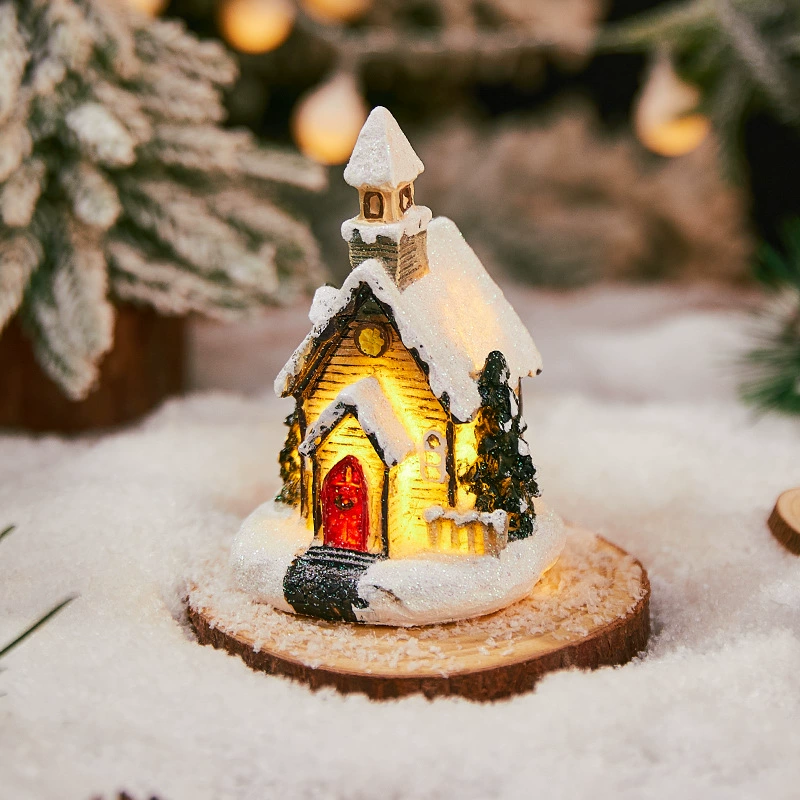 Miniature resin house decorations, micro landscape LED models, battery‑powered, assorted sizes 7–10 cm