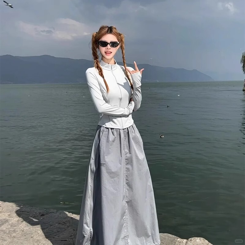 女性のためのスタンドアップカラースリム日焼け防止服 2025 新しい抗 UV ヨガ服夏薄いアイスシルククールジャケット女性のための|undefined