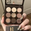 5#button nine -color eye shadow