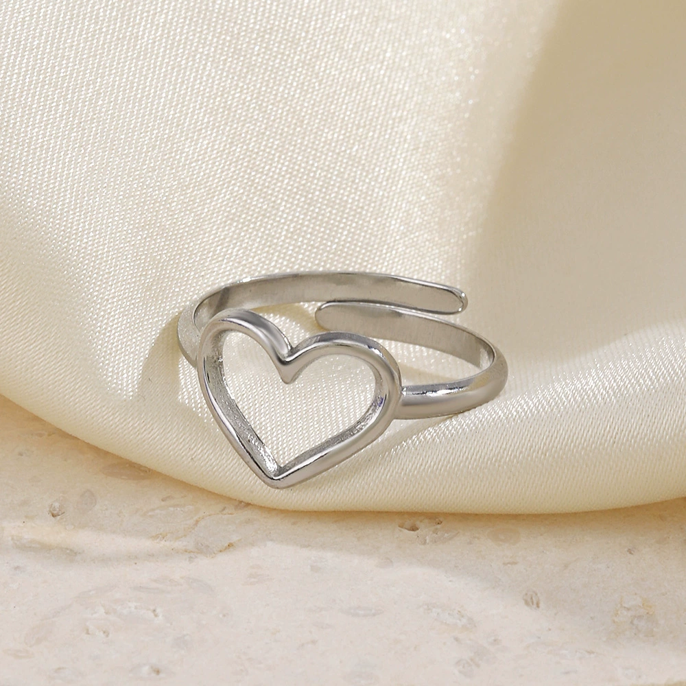 Brand fashionable universal ring stainless steel heart shaped, European style, 18 carat, wholesale