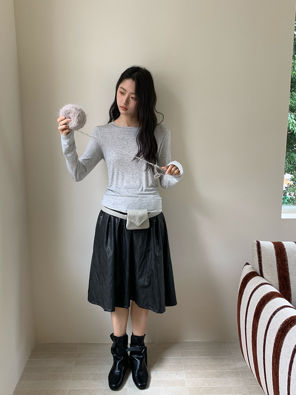 苏奈  韩系纯色长袖T恤女秋季2025简约修身显瘦内搭舒适打底上衣|undefined