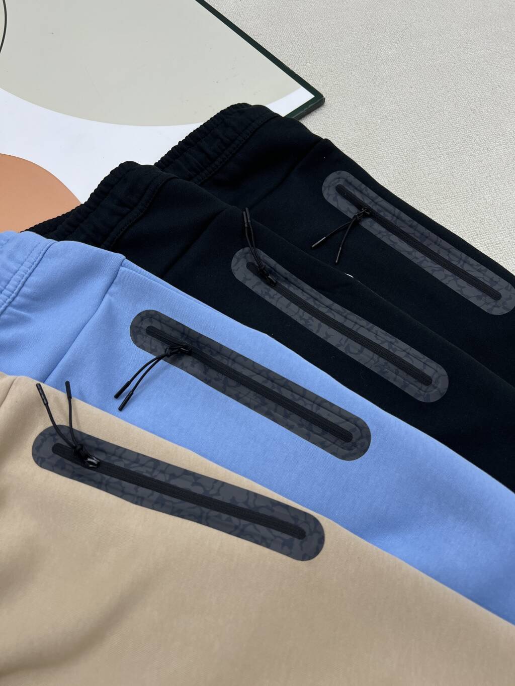 25 años de nuevo KOBE TECH Kobe hombre juego de tecnología de ocio deportivo 714 + 717