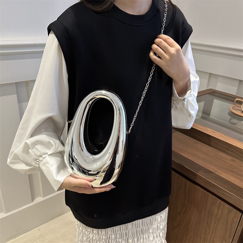 아크릴 하드 쉘 박스 가방 2024 국경 새로운 질감 패션 디너 백 체인 여성용 가방 팔 가방