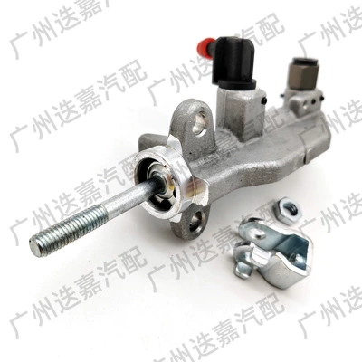 Cylinder, Clutch master cylinder