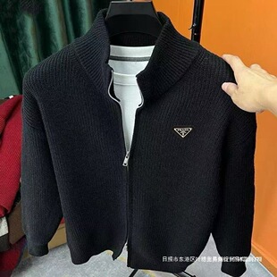 ᘿ��_����ʿ�Ӻ�ë��ᘿ���������I�F؛����һ����Ʒ���е���Ů