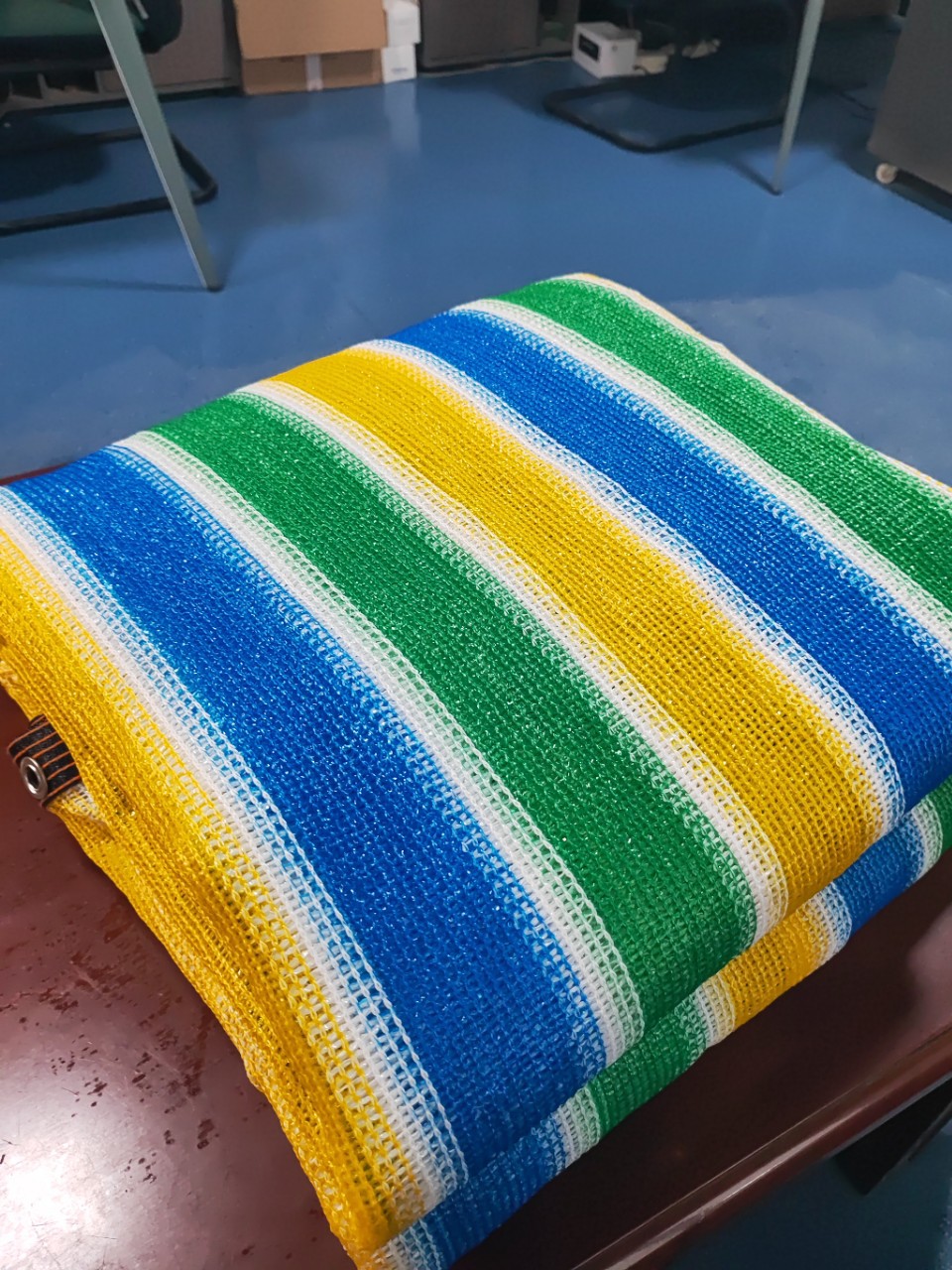 彩条遮阳网包边打孔 加密加厚遮阳防晒隔热网 新料抗老化现货批发