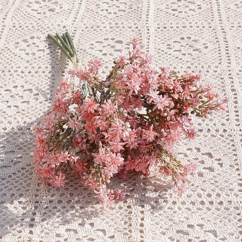분홍색