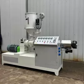 塑料挤出机;塑机辅机;塑料管材设备