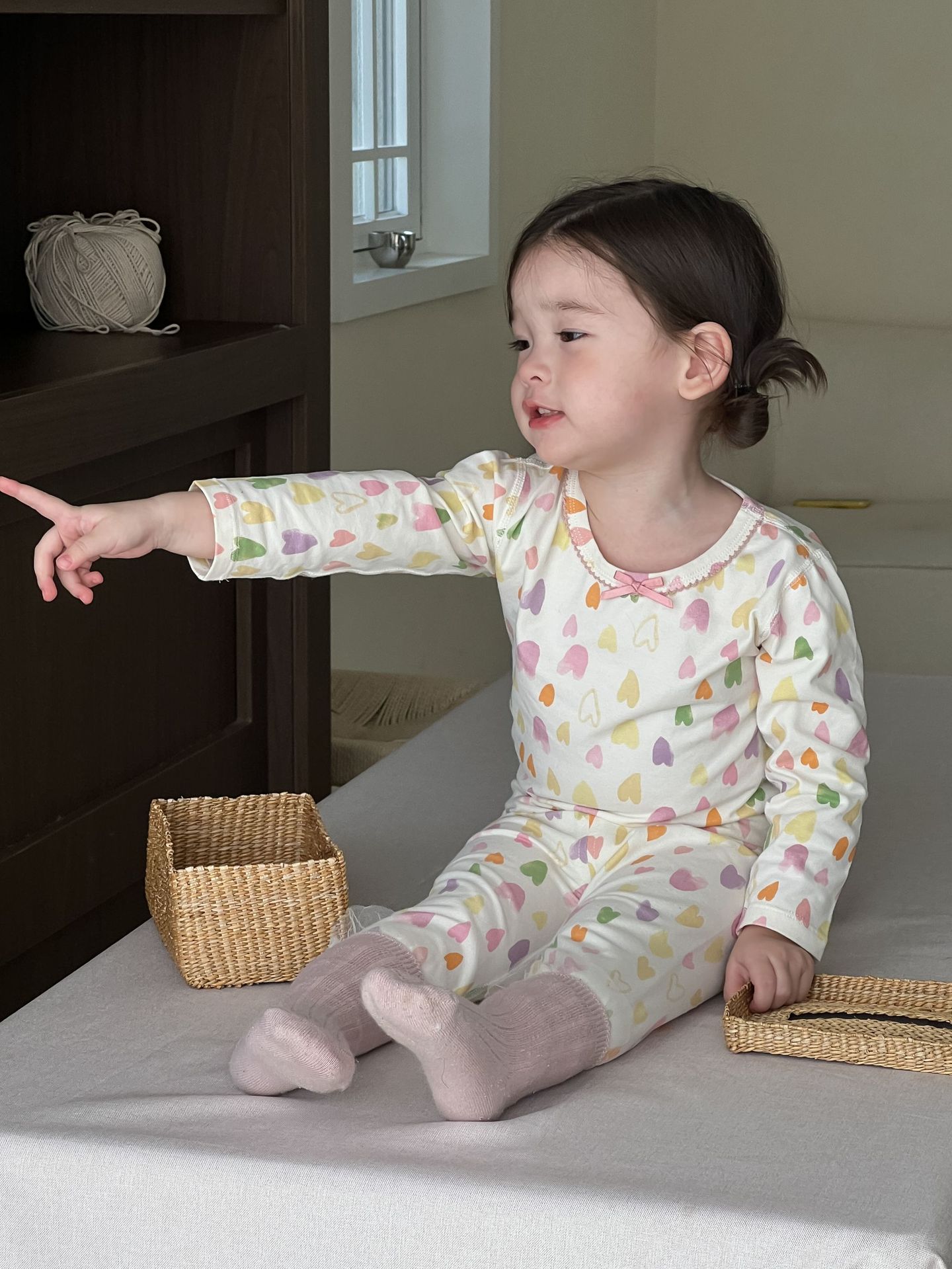Pijamas infantiles de otoño conjunto de casa 2025 ropa de otoño ropa infantil coreana pijamas niñas ropa de hogar dos piezas