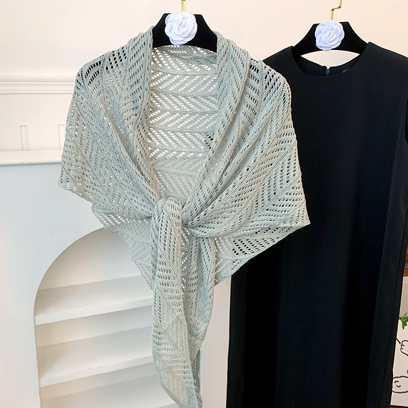 Chal hueco tejido de punto de alta calidad toalla triangular de color sólido bufanda de cuello de todo fósforo bufanda aire acondicionado chal exterior