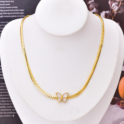 Korean style blade chain shell butterfly clavicle chain waterproof and sweat-proof girls' bracelet short earrings gold set necklace