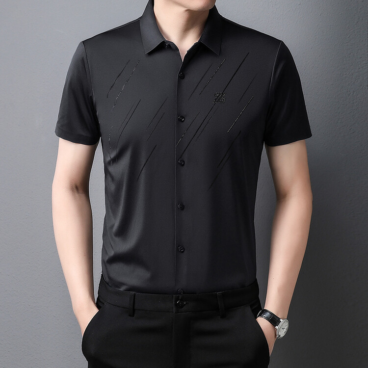 2303 Manga corta negra