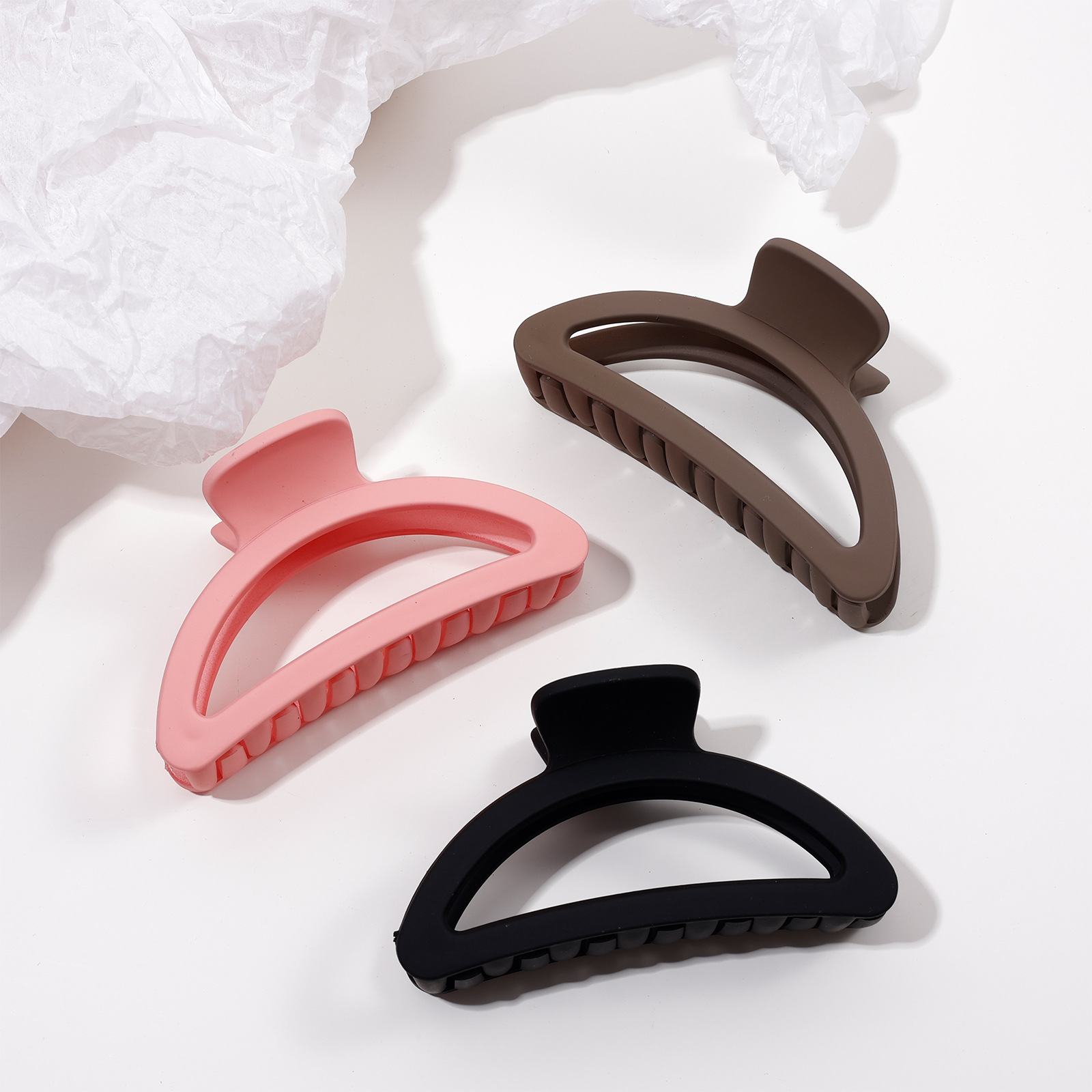 En FORMA DE D gran tiburón pelo agarre hecho a mano esmerilado pelo clip de nuevo cabeza de las mujeres updo pelo clip accesorios para el cabello al por mayor