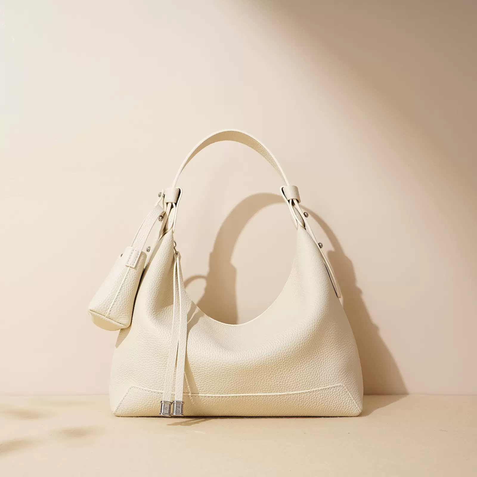 2026新款女包风筝包系列小众腋下法棍包级感真皮单肩包斜挎包