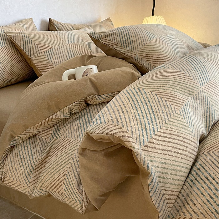 Sin impresión de viento engrosado en algodón bruto algodón molido cama de cuatro piezas cubierta sábanas de otoño y invierno cama de estilo de dormitorio de tres piezas