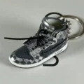 3.OW Black Gray Plaid