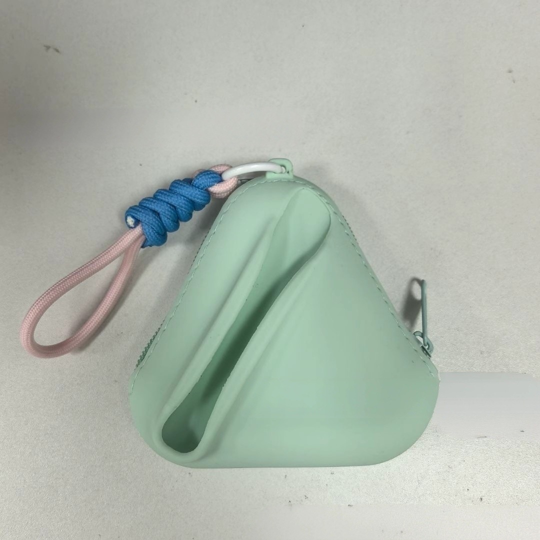 Silicone triangular lipstick pouch, portable zippered storage bag, stylish lanyard coin purse, mini portable beauty bag.