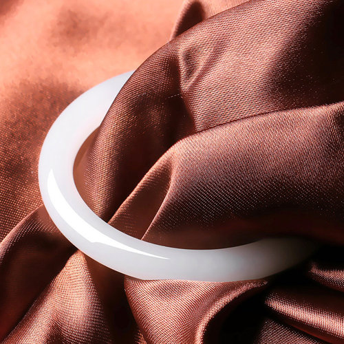 Xinjiang Hotan gold silk jade white jade bracelet women's thin round jade bracelet mutton fat white jade bracelet jade jade supply