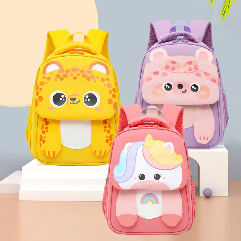 children schoolbag goods in stock wholesale kindergarten Taipan A reception class