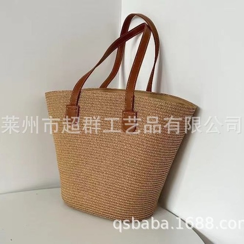 Versatile straw bag, boho-style woven bag, Instagram-worthy shoulder bag—perfect for commuting, casual outings, and adding a chic, trendy touch to your beach or travel looks.
