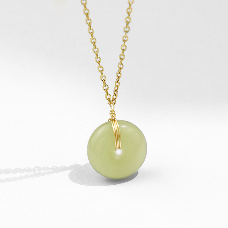 New Female Light Luxury Niche Hetian Jade Jewelry Long Life Lock Necklace Wholesale display picture 4
