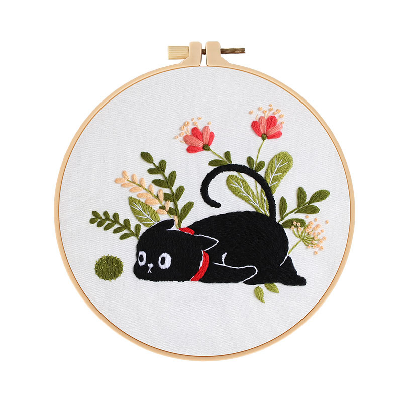 Nuevo paquete de material de bricolaje hecho a mano bordado de gato negro de noche de luna original sofá de gato perezoso transfronterizo inglés