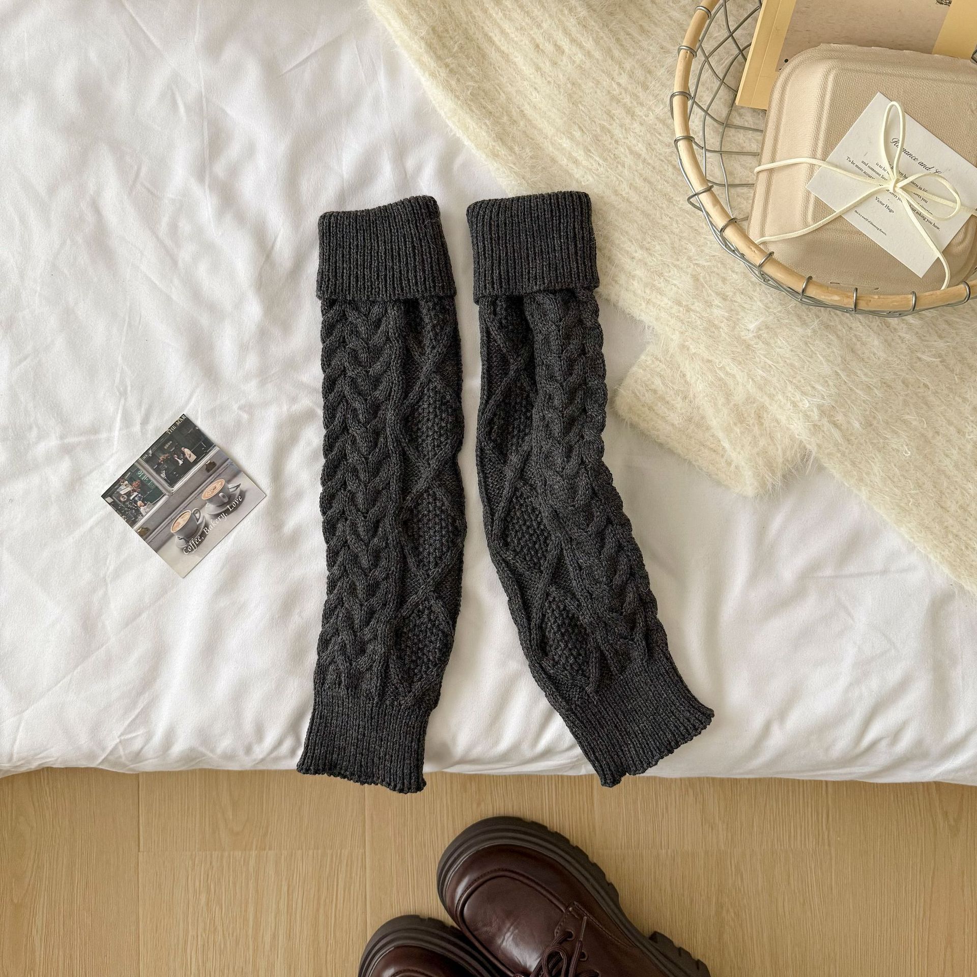 Scaldamuscoli Scaldamuscoli a rombi – Calzini retrò con bordo ritorto in bordeaux/kaki/nero (taglia unica, misto cotone per l'inverno)_voghion.com