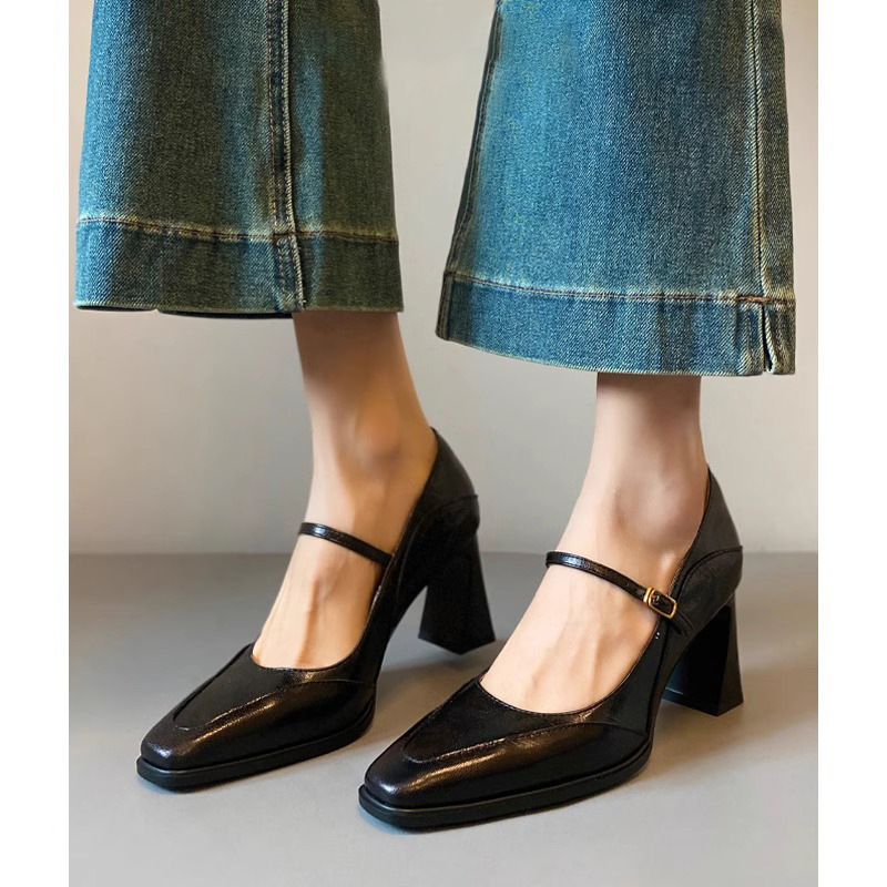 2026 New Retro Shallow-Mouthed Single Shoes for Women, French-Style High-Heeled Mary Jane Shoes, One-Strap Small Square Toe Chunky Heel Fashion Shoes