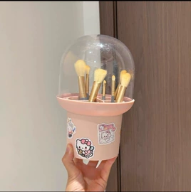 医药箱;衣钩/挂钩;收纳盒