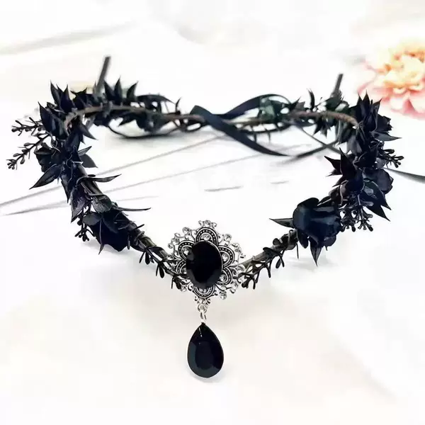 New forest-themed floral crown headband, Halloween gothic headpiece, vintage elf costume accessory, forehead pendant wreath