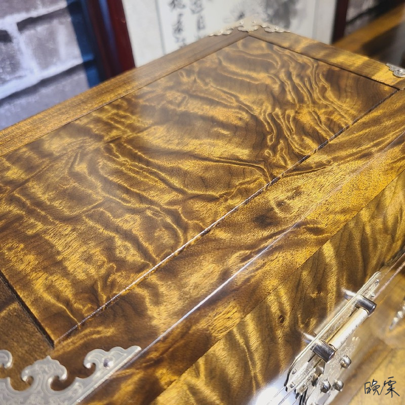 金丝楠木盒乌木金丝水波纹楠弹弓实木镜箱首饰盒珠宝箱中式