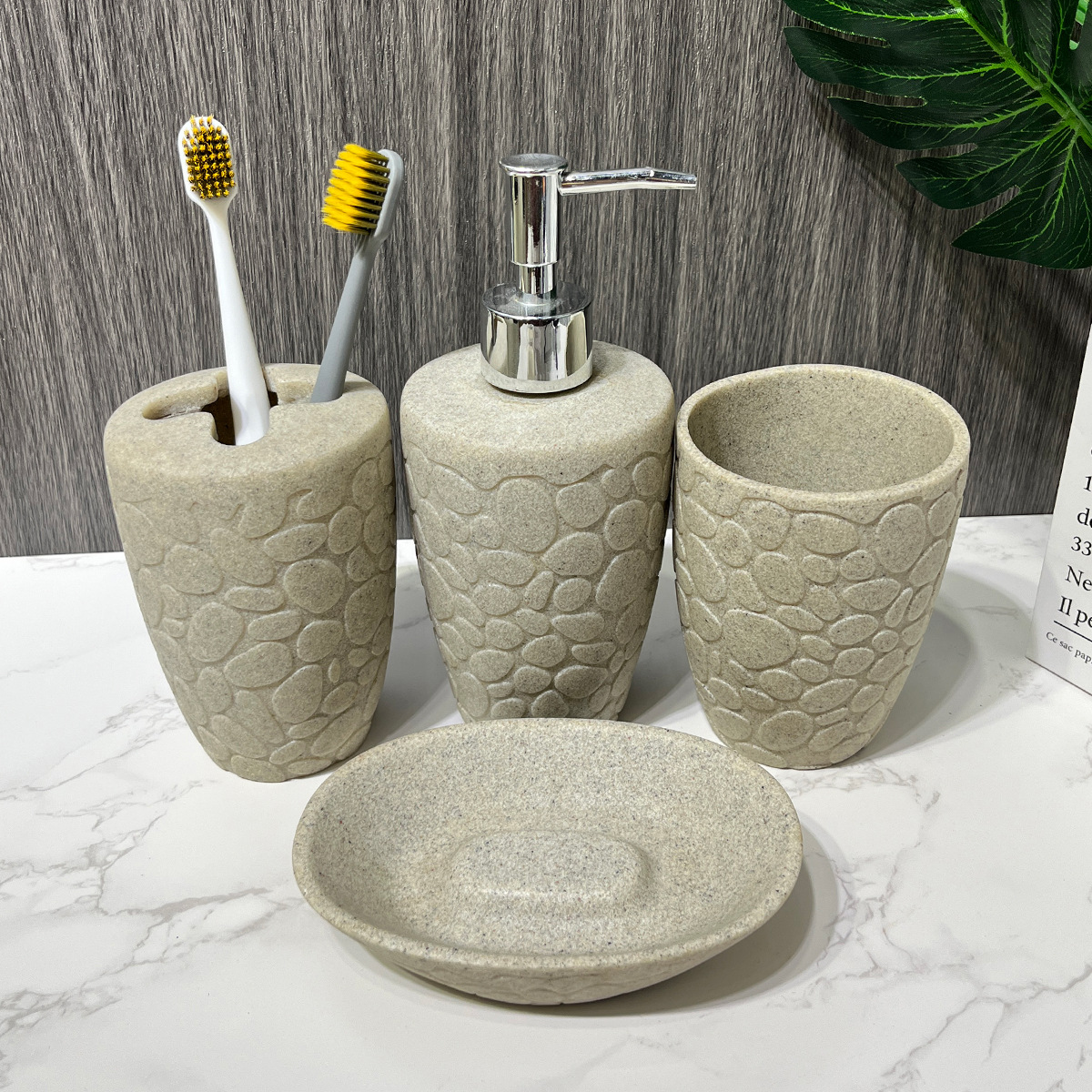 Kit de baño de resina de diseño de piedra de arenisca de cuatro piezas de baño de hotel simple conjunto de modelo de baño