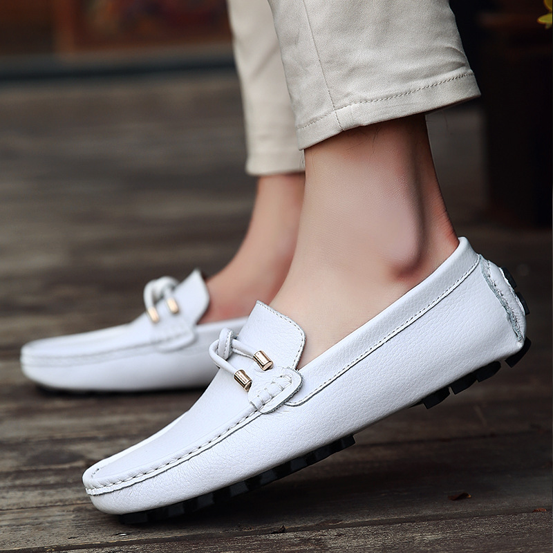 Otoño nuevos zapatos de hombre Bean Bean zapatos de cuero casuales de moda coreana zapatos de conducción de conducción zapatos de hombre zapatos perezosos