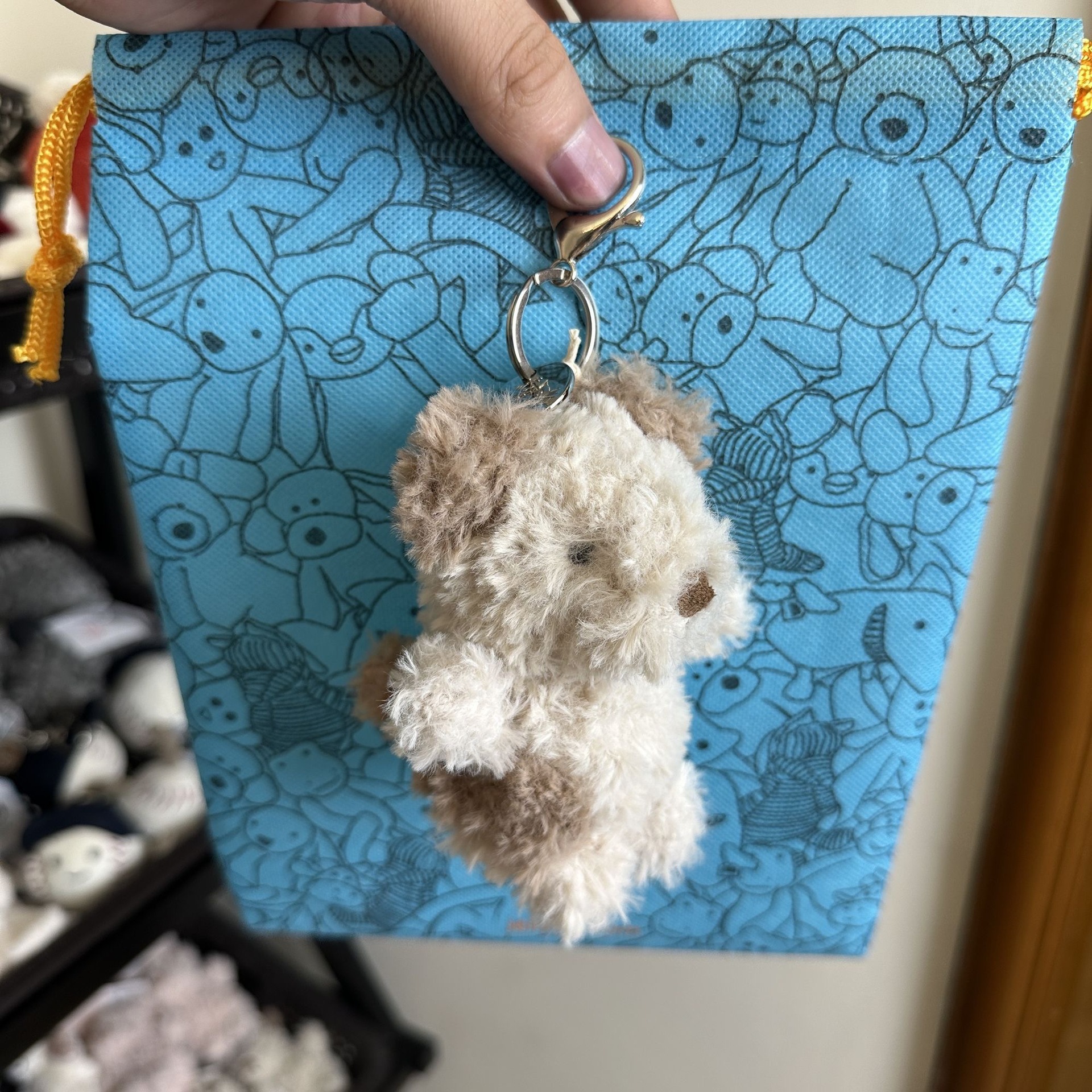 Puppy pendant