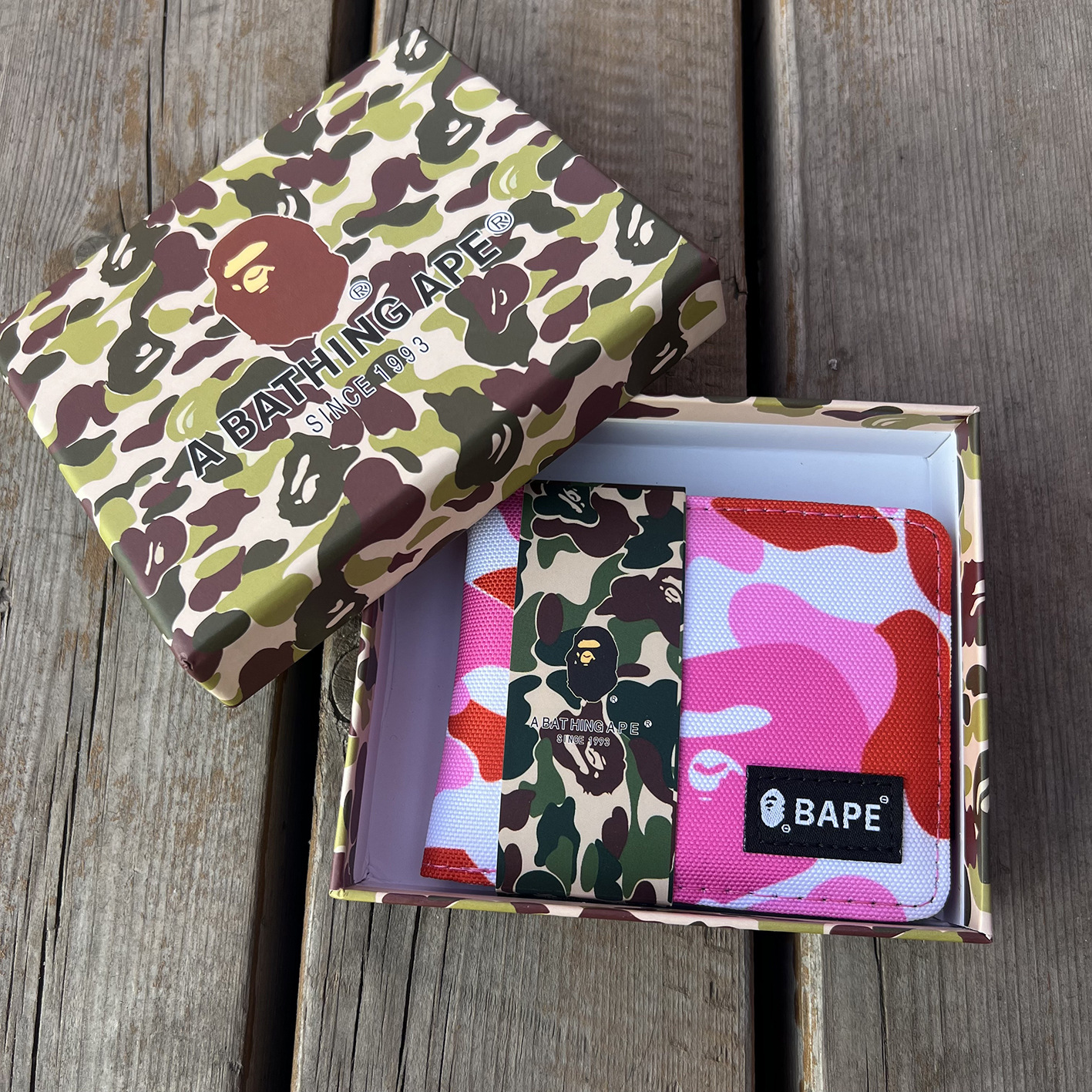 Short human head, camouflage box