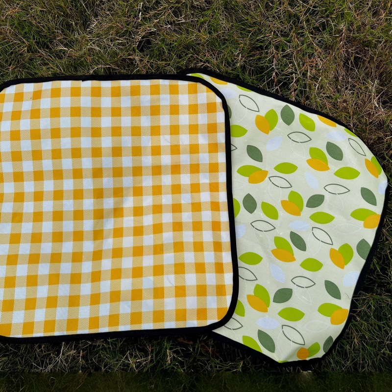 작은 노란색 그리드(최소 배치 10개)