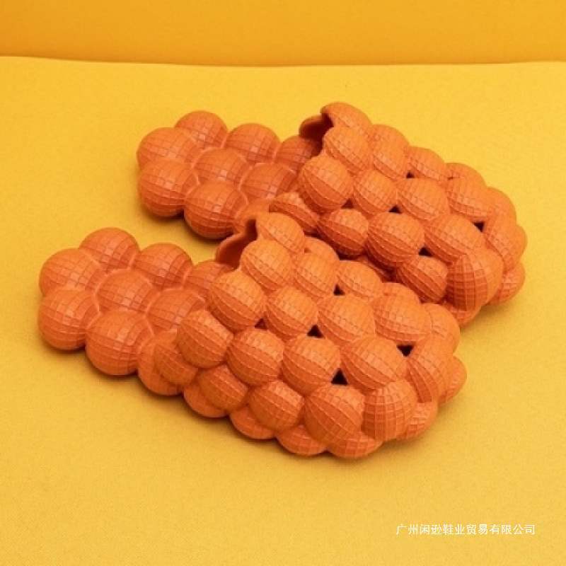 Summer Peanut Slippers with Poop Feeling Eva Non-Slip Home Massage Foot Bathroom Bathing Slippers for Men and Women Summer Peanut Slippers with Poop Feeling Eva Non-Slip Home Massage Foot Bathroom Bathing Slippers for Men and Women