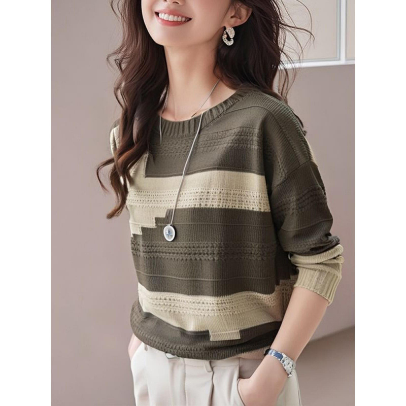 Camiseta de punto de fondo de color de contraste, suéter de moda de lana suelta, primavera y otoño de 2025, nuevo estilo