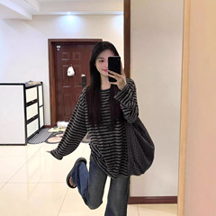 早秋美式黑灰条纹长袖t恤女秋季韩系宽松打底衫慵懒风松弛感上衣