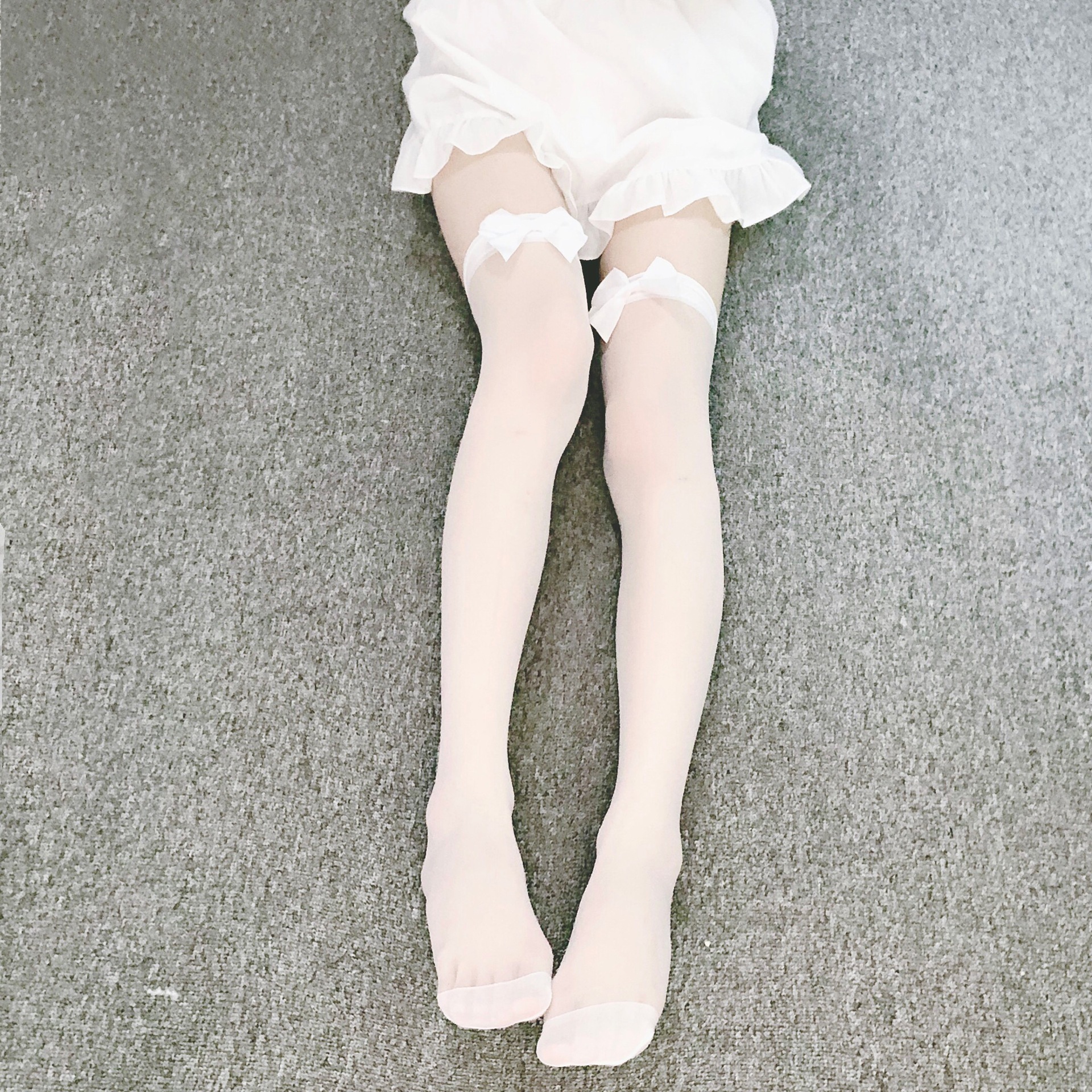 Sheer Black Lace-Top Stockings with Red Bow, Anti-Snag Thin Hosiery — detail image 27