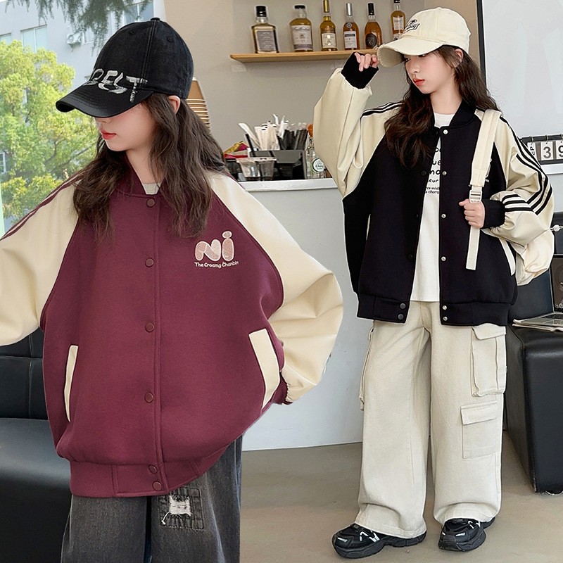 소녀의 코트 봄과 가을 2024 새로운 서양식 어린이 가죽 자수 야구 세트 소녀의 가을 재킷 탑