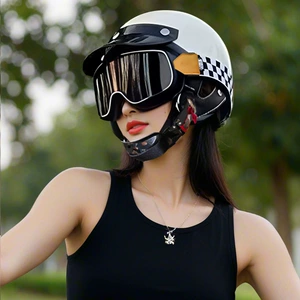 Retro battery car helmet summer women men's lightweight all-match electric motorcycle half helmet Japanese locomotive new certification